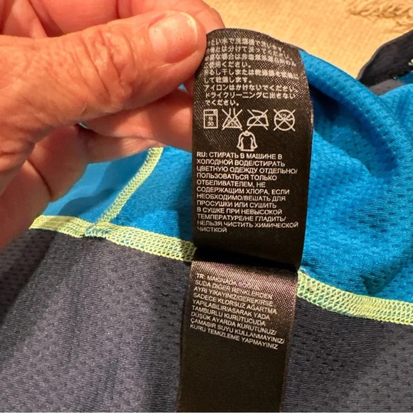 THE NORTH FACE MENS BICICLE
SHIRT MEDIUM BLUE - Picture 7 of 8